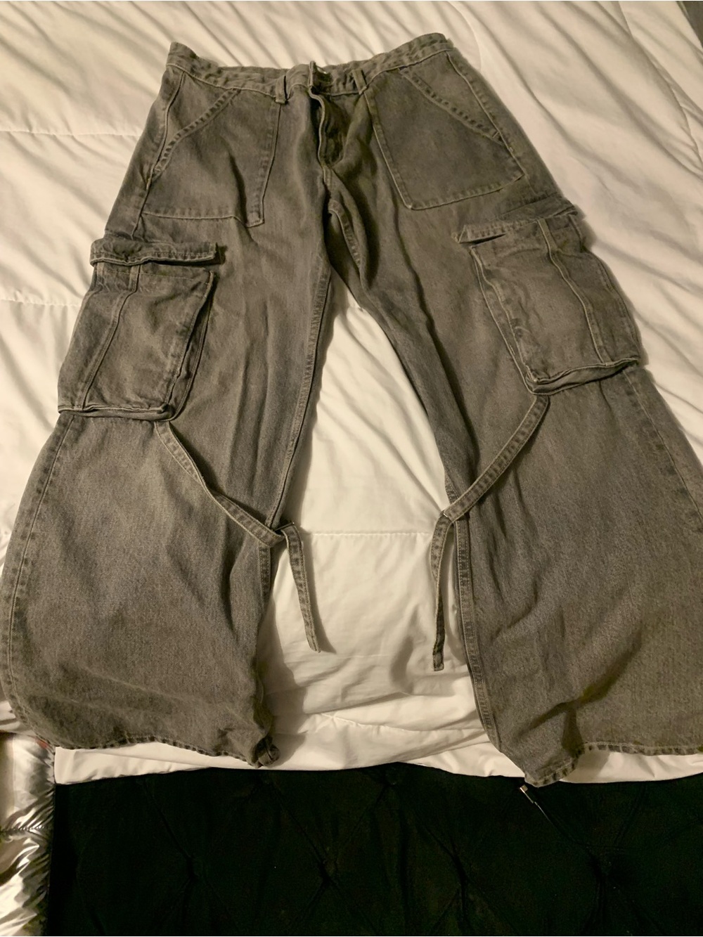 Women’s  Cargo Drawstring Pants in Faded Gray